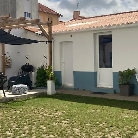 Independant 30m2 4 Pers Quartier Des Roses